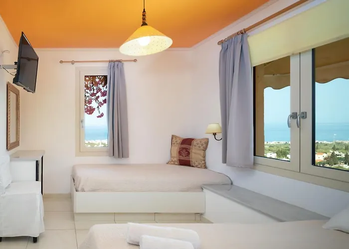 Spacious In Creta For 3 People, With Ac, Swimming Pool And Nature Hersonissos (Crete)