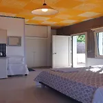 Spacious In Creta For 3 People, With Ac, Swimming Pool And Nature