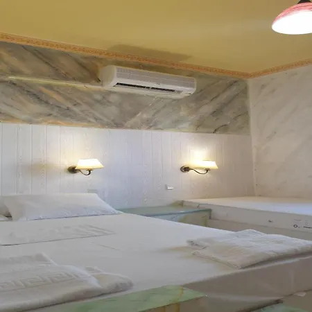 In - Spacious In Creta For 3 People, With Ac, Swimming Pool And Nature Affittacamere *